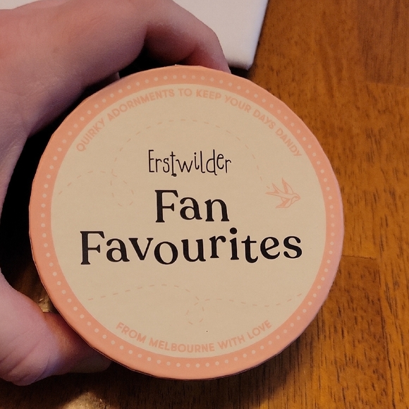 Erstwilder Brooch - Picture 5 of 5